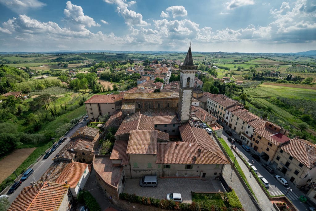 Vinci Tuscany village