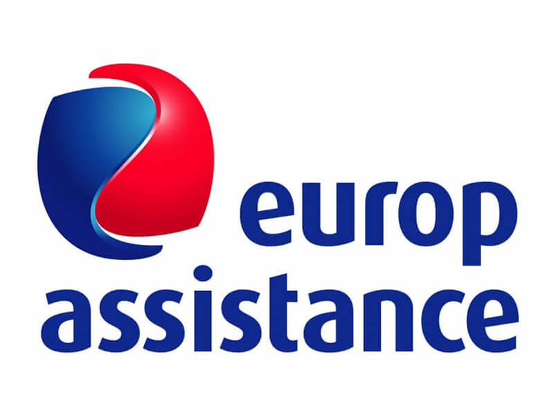 Europ Assistance traveling in tuscany by car