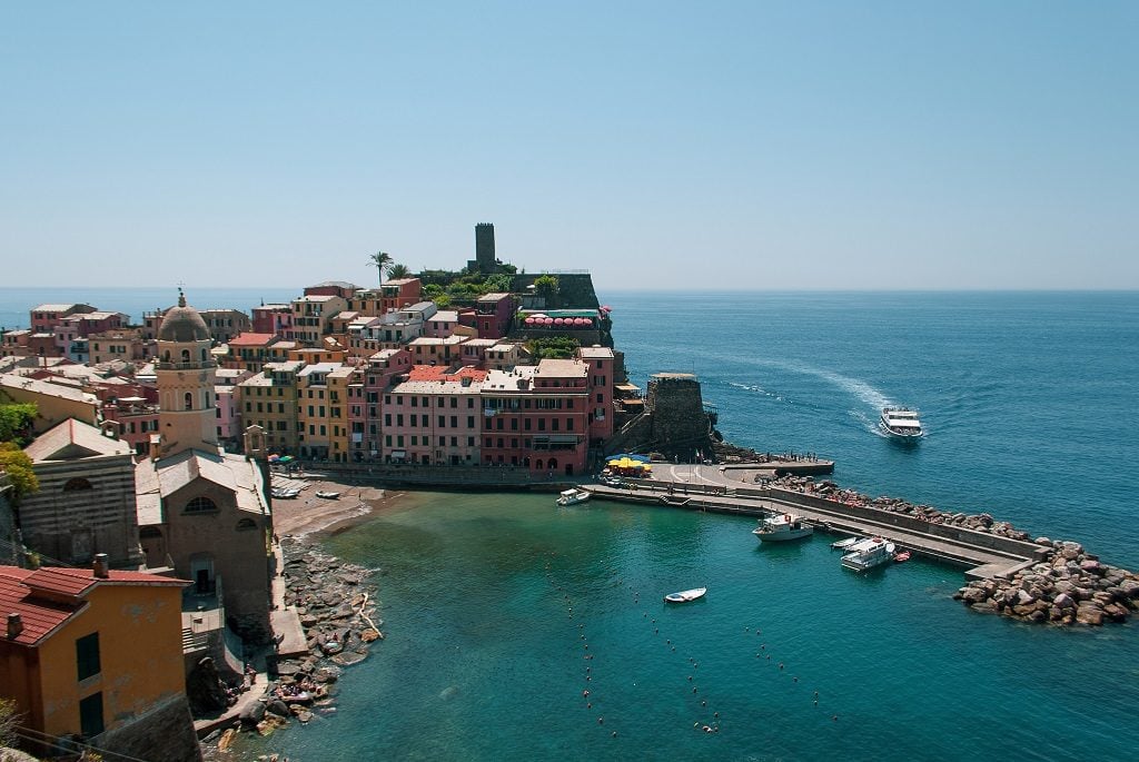 From Florence to Cinque Terre, Vernazza by boat